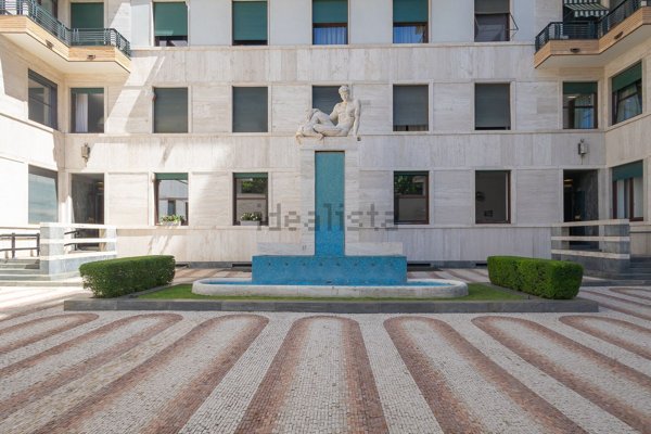 appartamento in affitto a Milano in zona Centro Direzionale