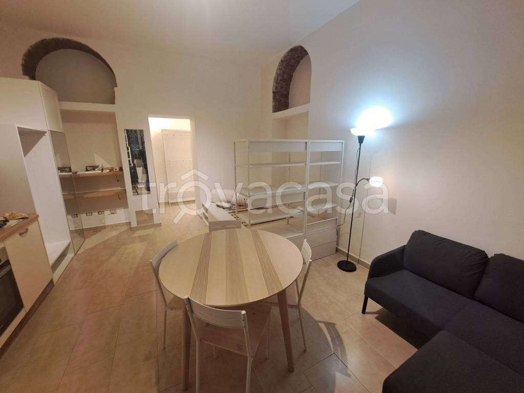 appartamento in affitto a Milano in zona Corvetto