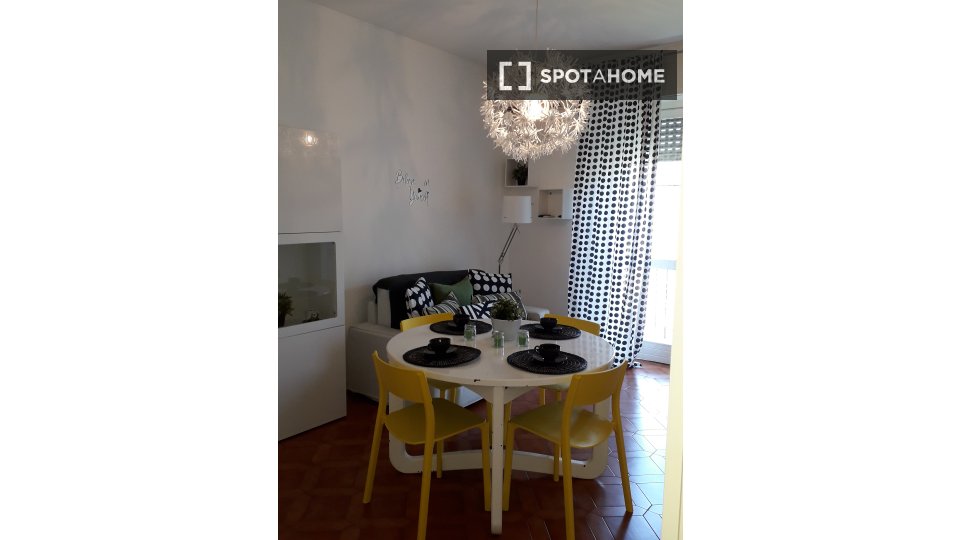 appartamento in affitto a Milano in zona Bocconi