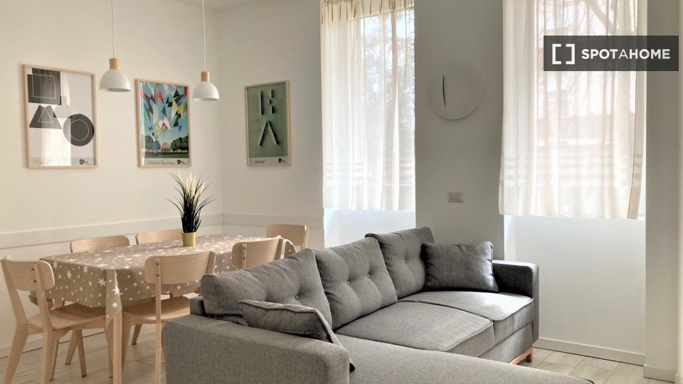 appartamento in affitto a Milano in zona Lorenteggio