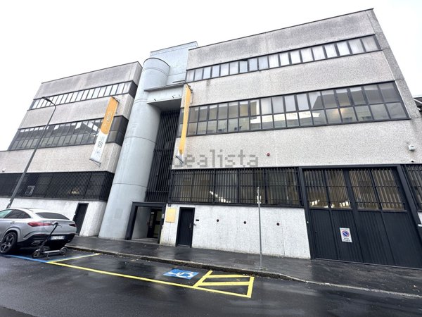 ufficio in affitto a Milano in zona Precotto