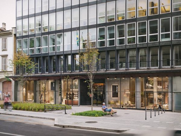 negozio in affitto a Milano