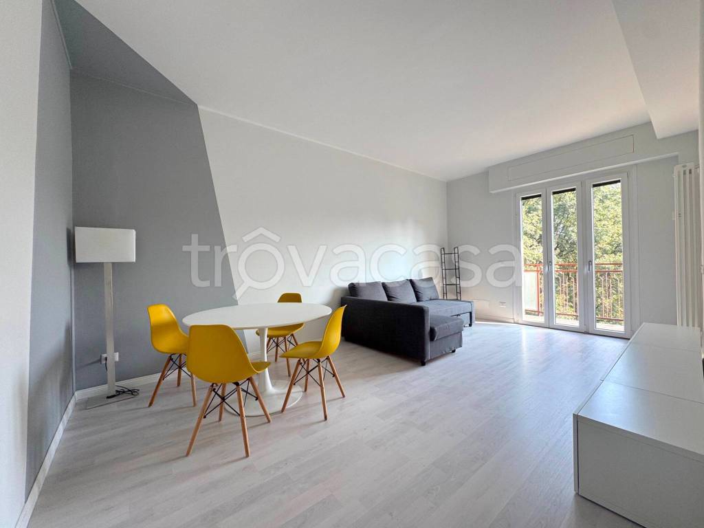 appartamento in affitto a Milano in zona Piazzale Lodi