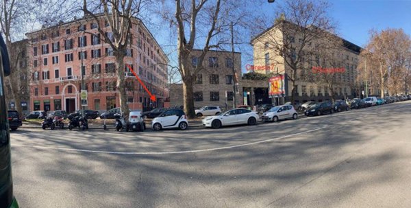 negozio in affitto a Milano in zona Porta Nuova