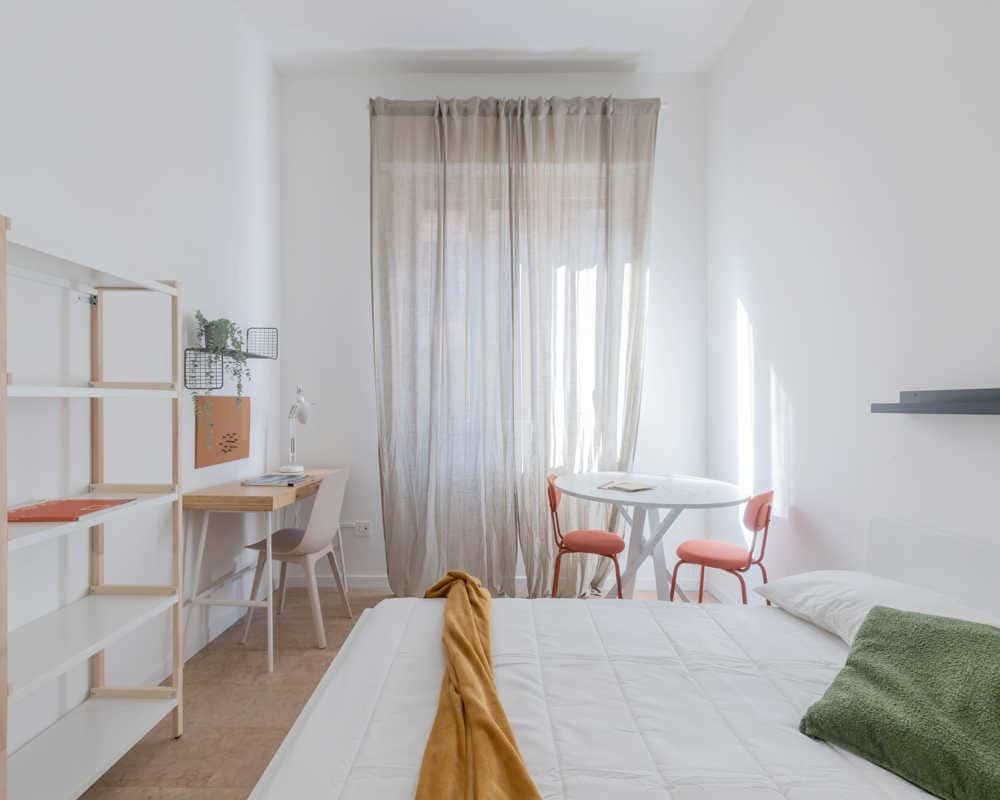 negozio in affitto a Milano in zona Cagnola