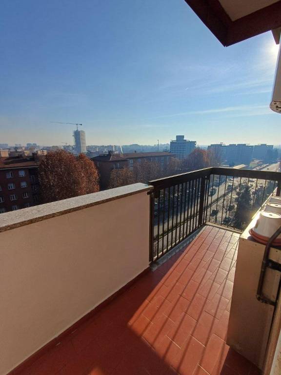 appartamento in affitto a Milano in zona Bocconi