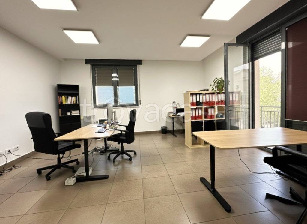 ufficio in affitto a Milano