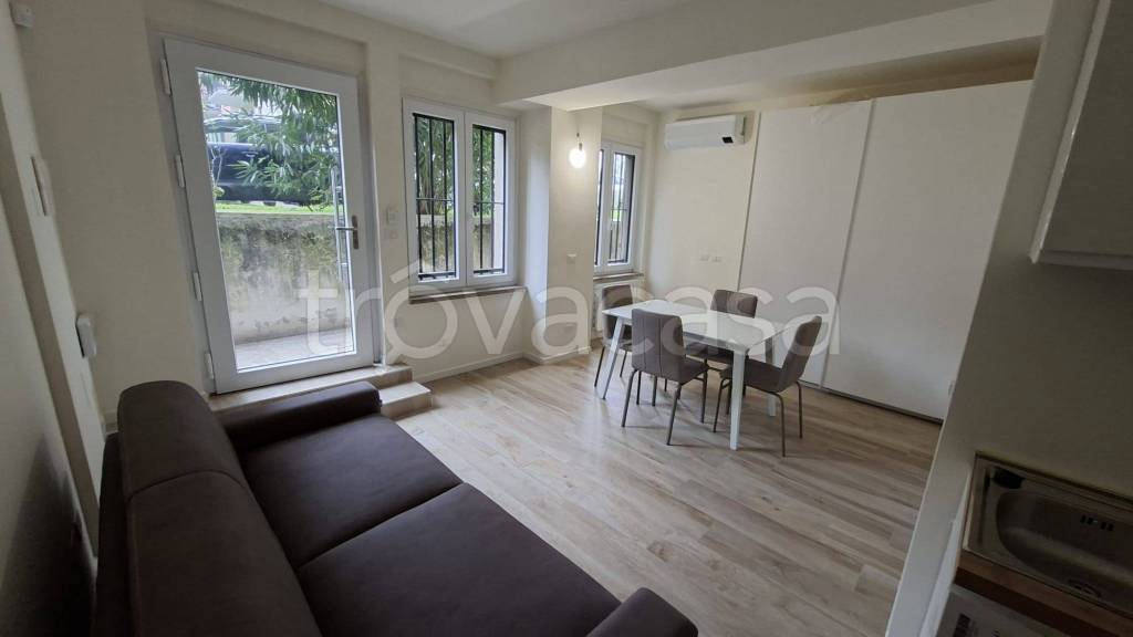 appartamento in affitto a Milano in zona Affori