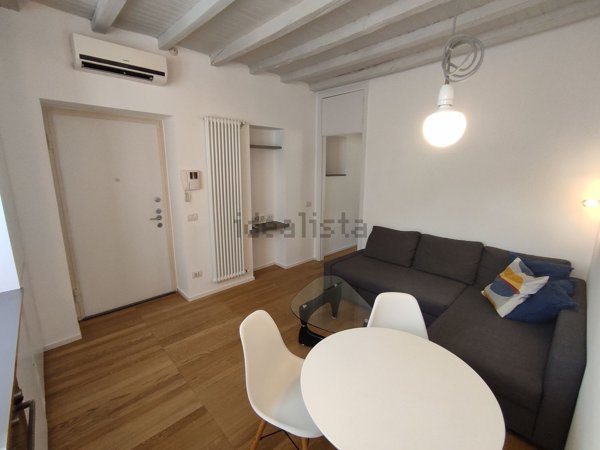appartamento in affitto a Milano in zona Centro Direzionale