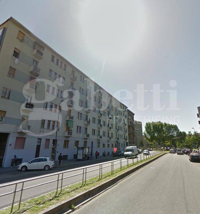 appartamento in affitto a Milano in zona Famagosta