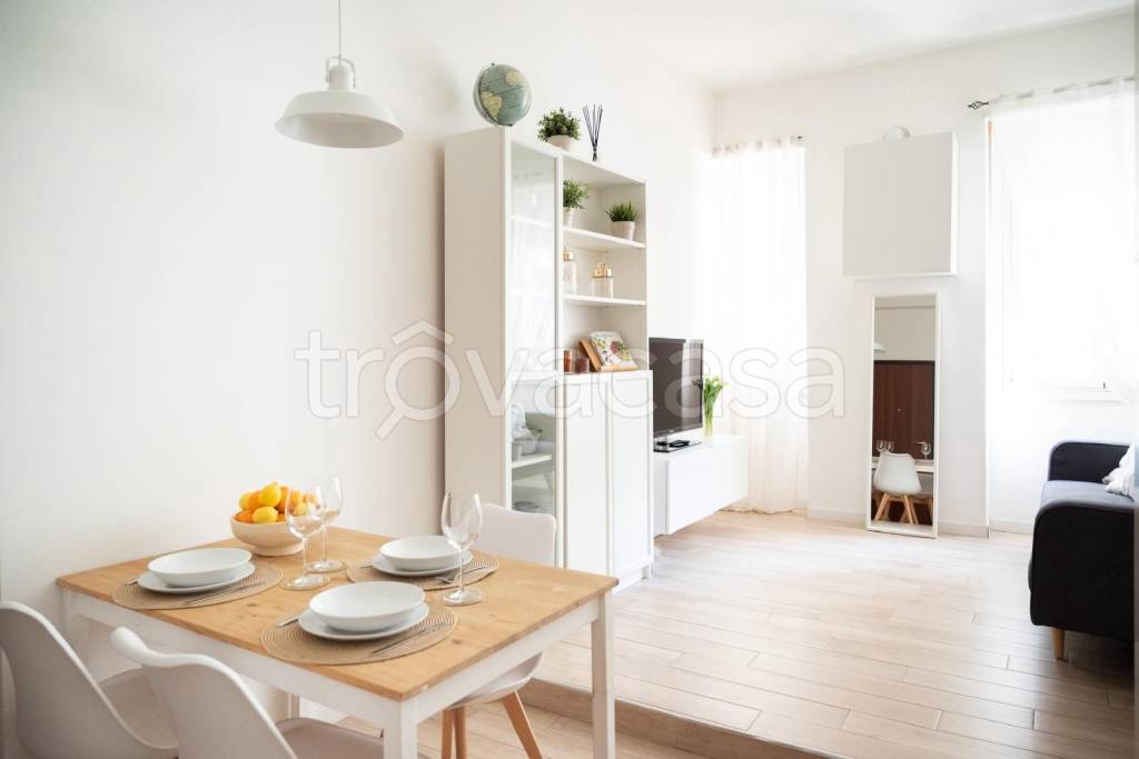 appartamento in affitto a Milano in zona Porta Genova