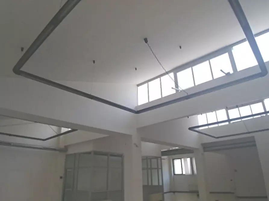 ufficio in affitto a Milano in zona Gallaratese