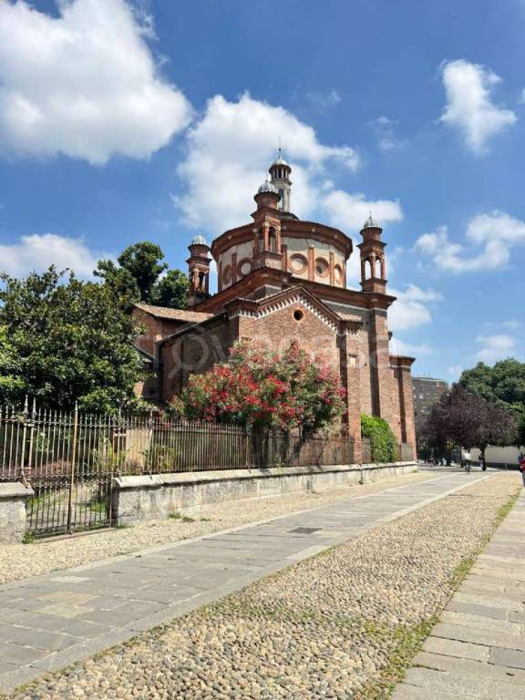 appartamento in affitto a Milano in zona Sant'Ambrogio