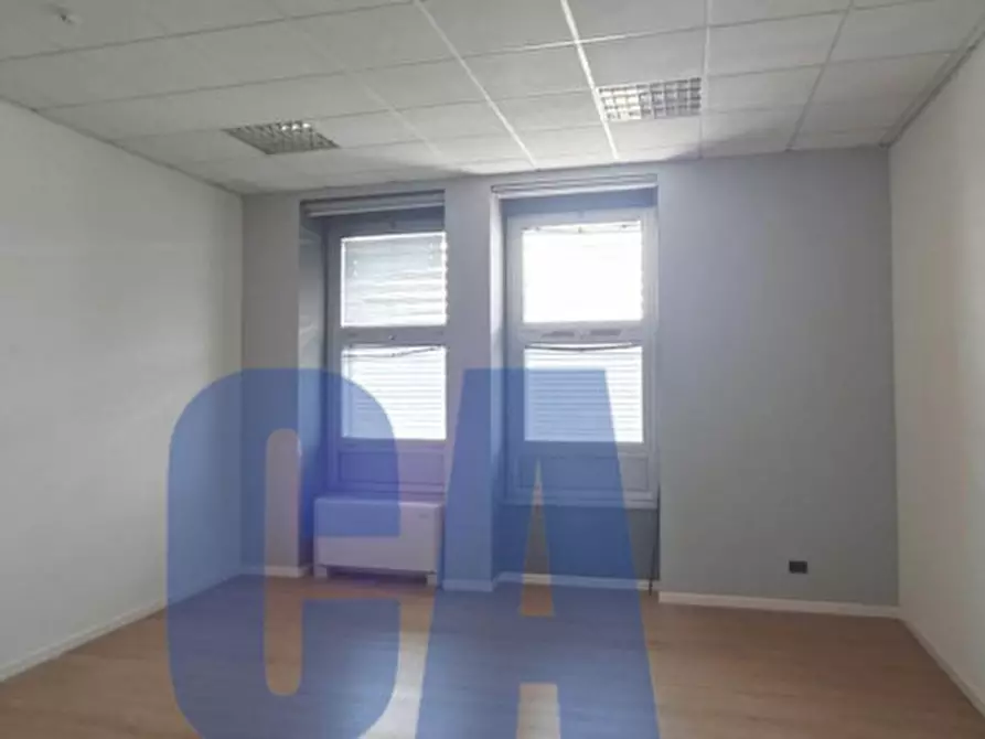 ufficio in affitto a Milano in zona Gallaratese