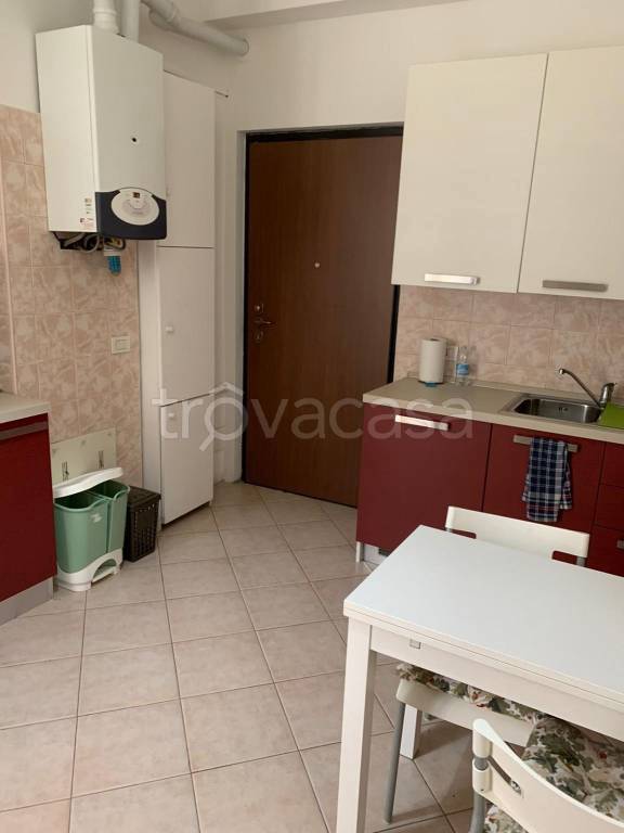 appartamento in affitto a Milano in zona Centro Direzionale