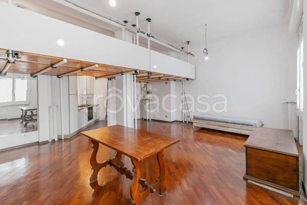 appartamento in affitto a Milano in zona Affori