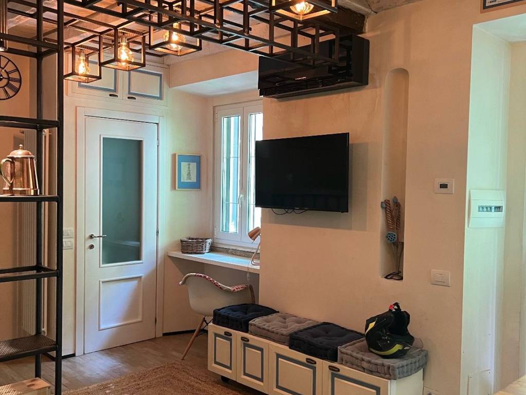 appartamento in affitto a Milano in zona Porta Nuova