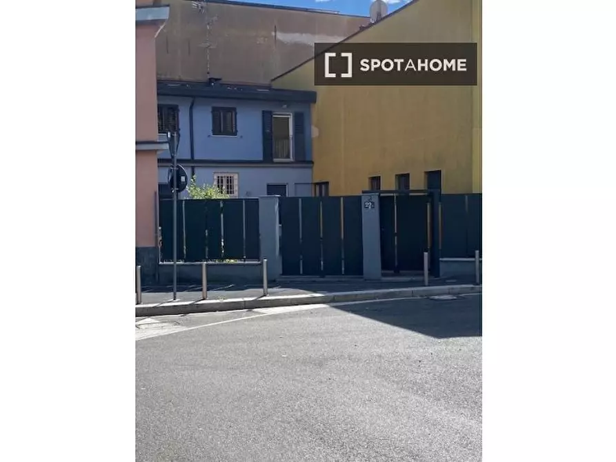 appartamento in affitto a Milano in zona Morivione