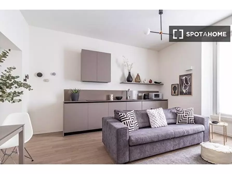 appartamento in affitto a Milano in zona Centro Direzionale