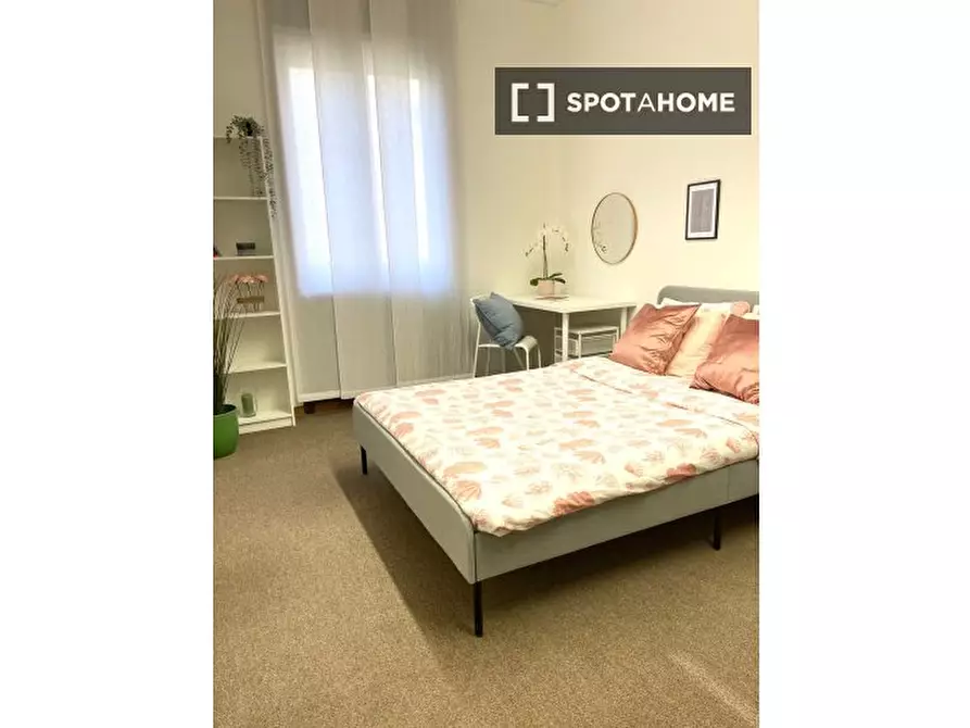 appartamento in affitto a Milano in zona Sant'Ambrogio