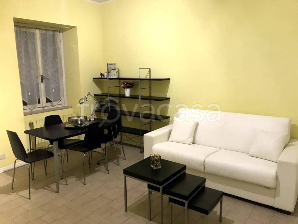 appartamento in affitto a Milano in zona Bocconi