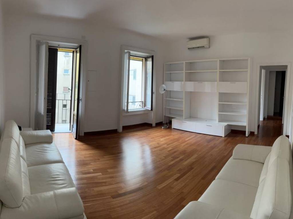 appartamento in affitto a Milano in zona Centro Direzionale
