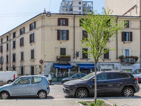 appartamento in affitto a Milano in zona Vigentino