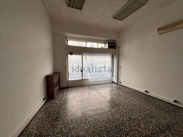 negozio in affitto a Milano in zona Guastalla