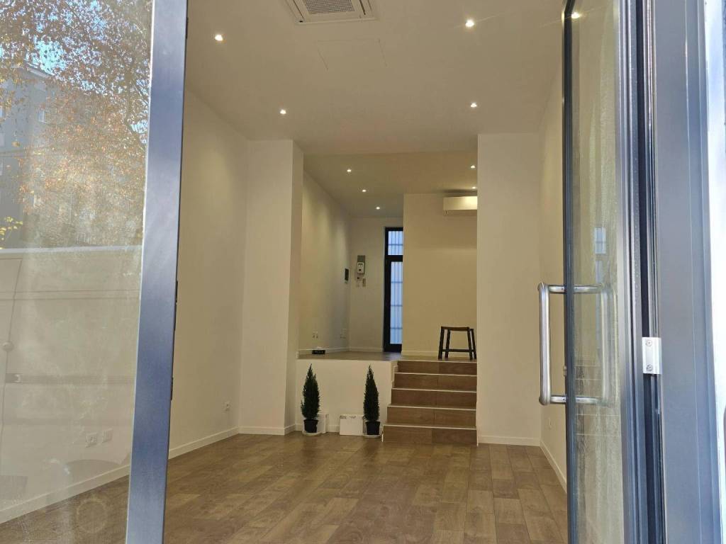 negozio in affitto a Milano in zona Maggiolina
