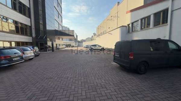ufficio in affitto a Milano in zona Solari