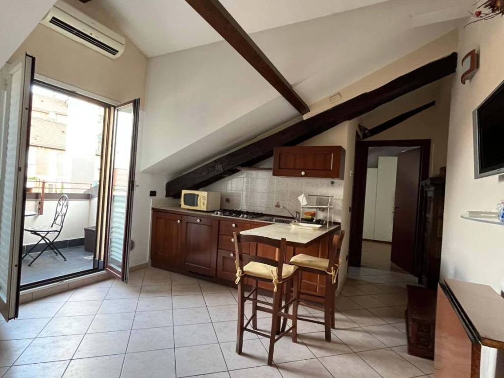 appartamento in affitto a Milano in zona Città Studi