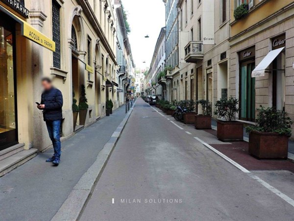 negozio in affitto a Milano