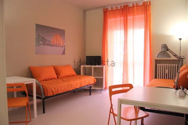 appartamento in affitto a Milano in zona Lorenteggio