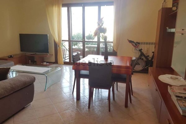 appartamento in affitto a Milano in zona Lorenteggio