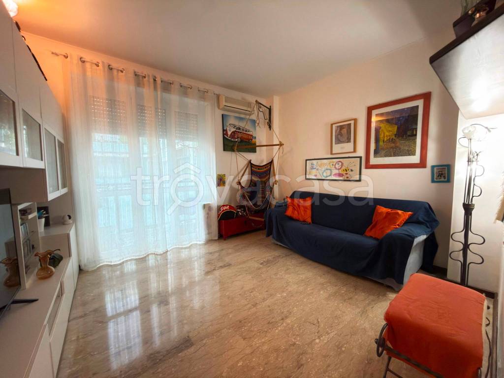 appartamento in affitto a Milano in zona Piazzale Lodi