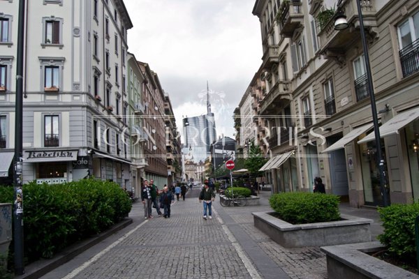 negozio in affitto a Milano in zona Brera