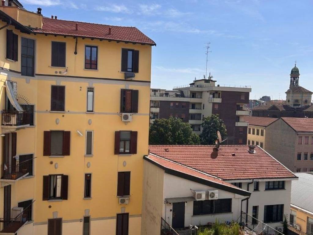appartamento in affitto a Milano in zona Vigentino