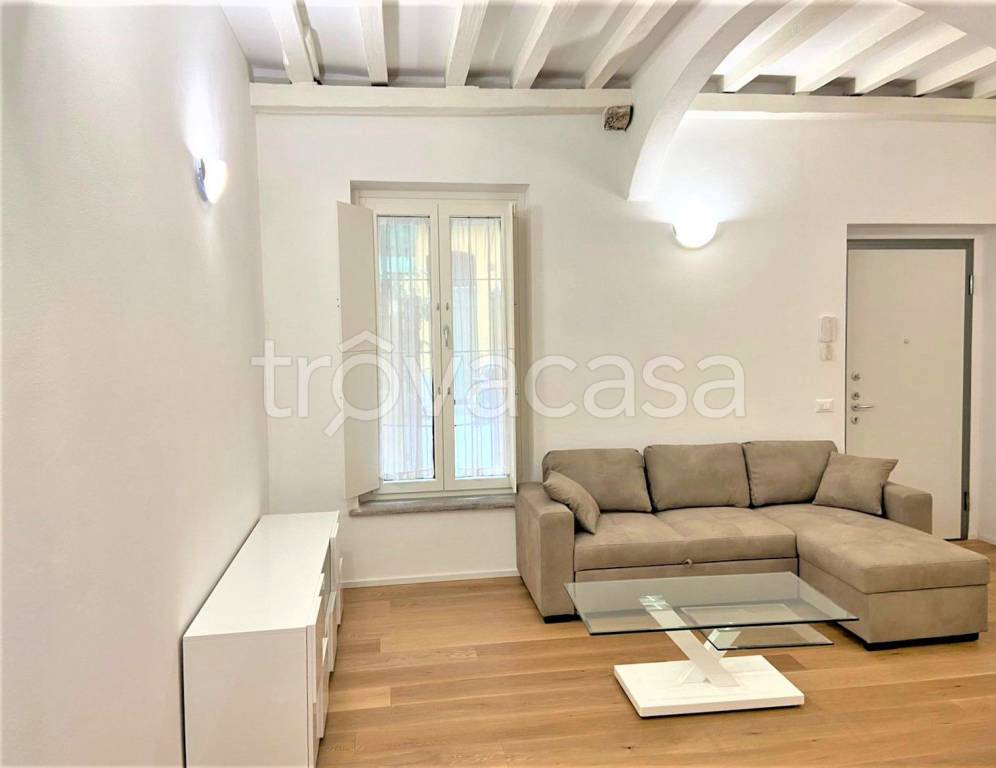 appartamento in affitto a Milano in zona Bocconi