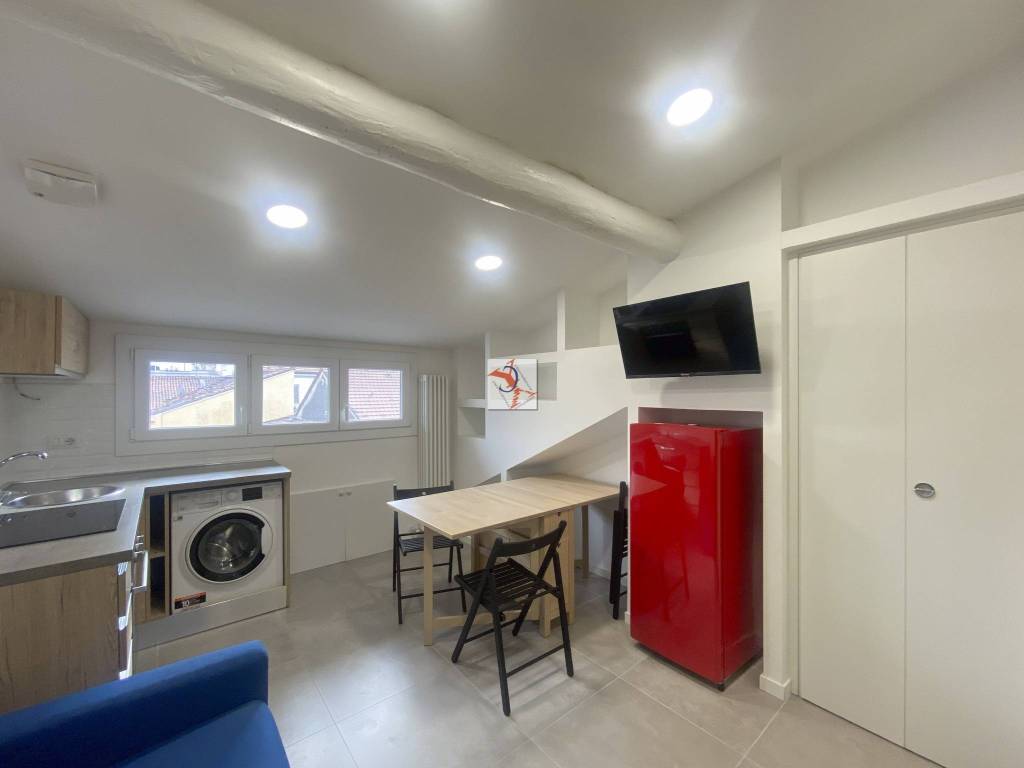 appartamento in affitto a Milano in zona Porta Nuova