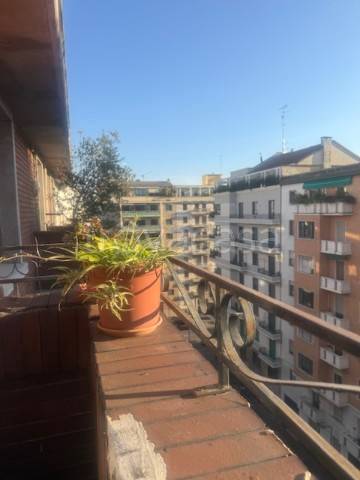 appartamento in affitto a Milano in zona Centro Direzionale