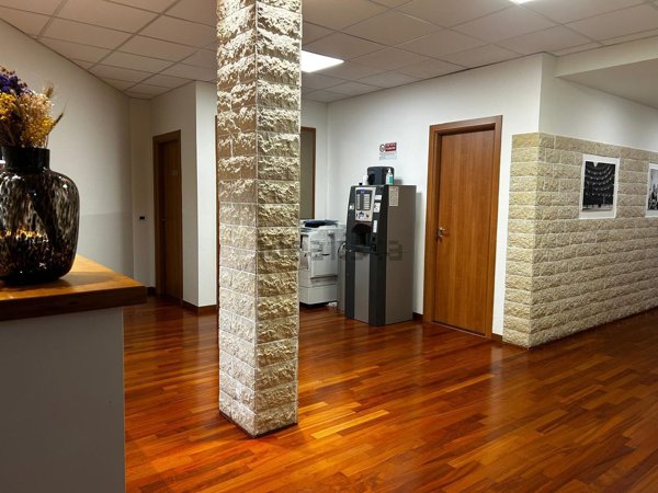 ufficio in affitto a Milano in zona Vigentino