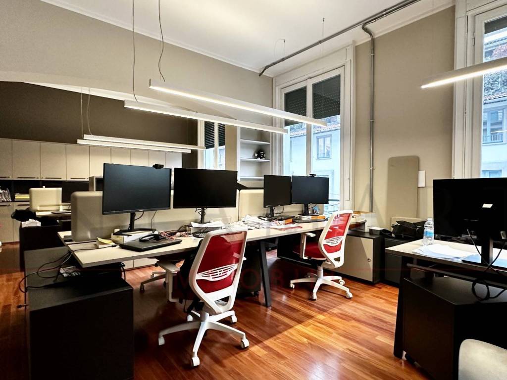 ufficio in affitto a Milano in zona Guastalla