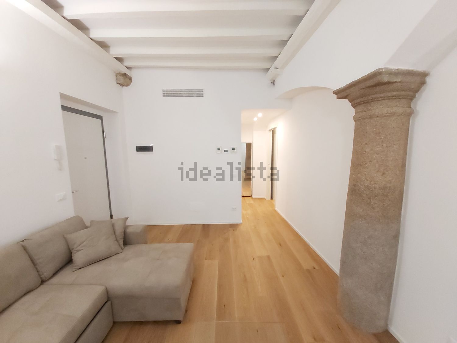 appartamento in affitto a Milano in zona Porta Ticinese