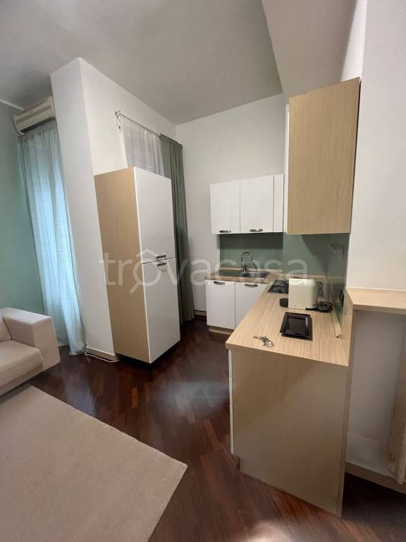 appartamento in affitto a Milano in zona Guastalla