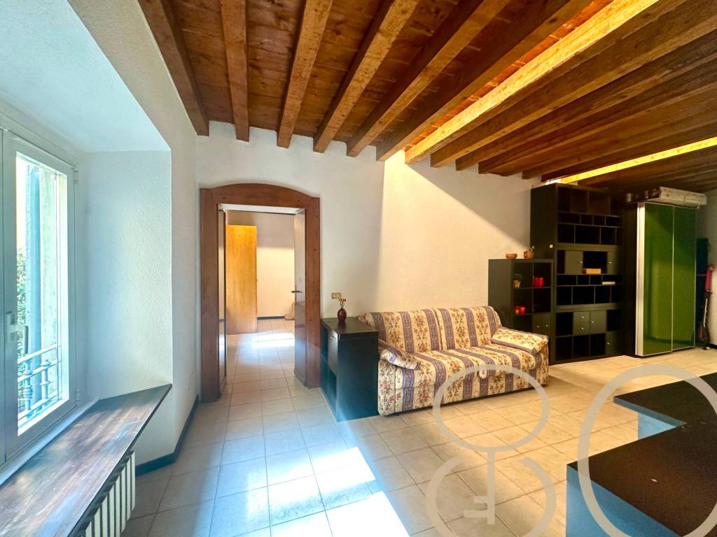 appartamento in affitto a Milano in zona Bocconi