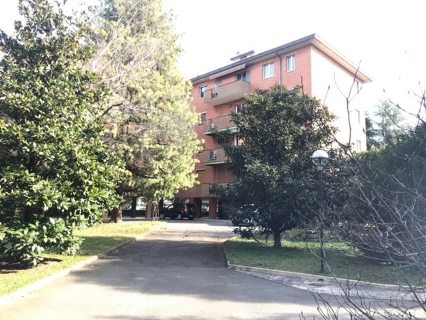 appartamento in affitto a Milano in zona Famagosta