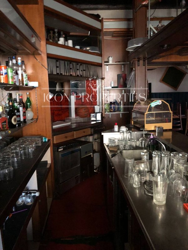 negozio in affitto a Milano in zona Adriano