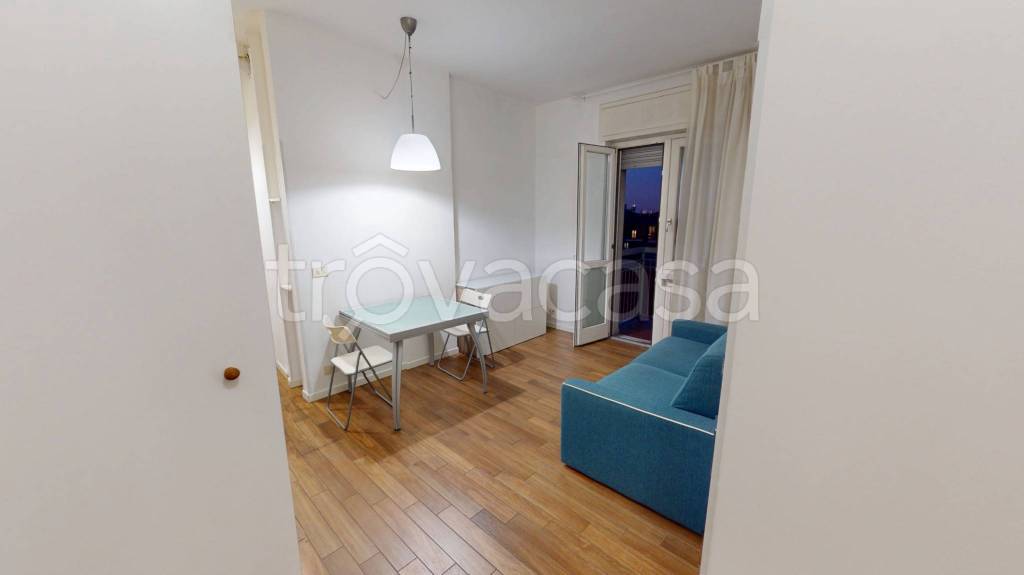 appartamento in affitto a Milano in zona Rembrandt