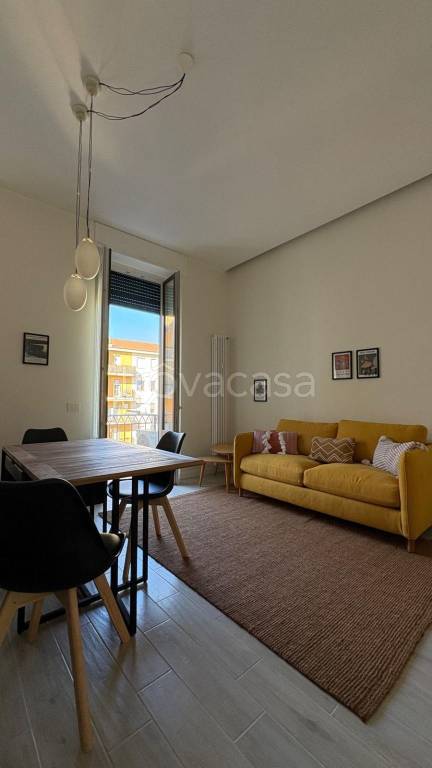 appartamento in affitto a Milano in zona Feltre