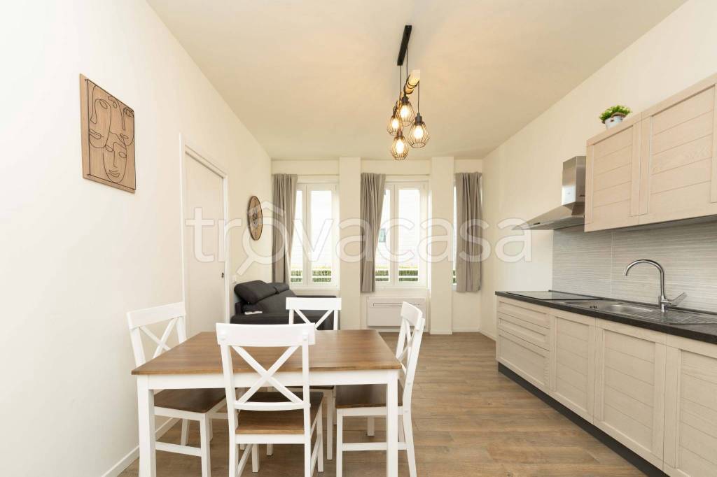 appartamento in affitto a Milano